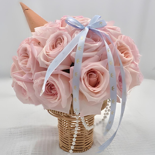 STRAWBERRY ICE CREAM CONE | PINK LYCHEE ROSES BOUQUET
