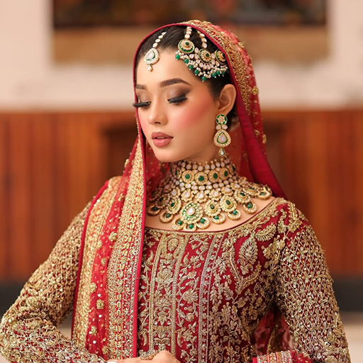 Bridal PhotographyCapturing the beauty, grace, and emotions of your big day — memories that last forever.